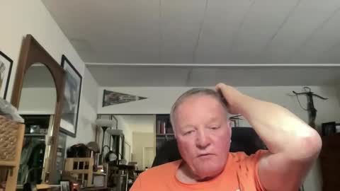 cookoosnest online show from 01/10/26, 04:25