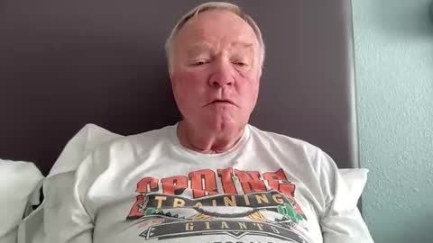 cookoosnest online show from 04/28/26, 03:17