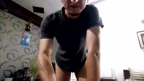 Snapshot of cool2buddies chatting on 11/08/25, 10:19 Cool2Buddies online show from 11/08/25, 10:19