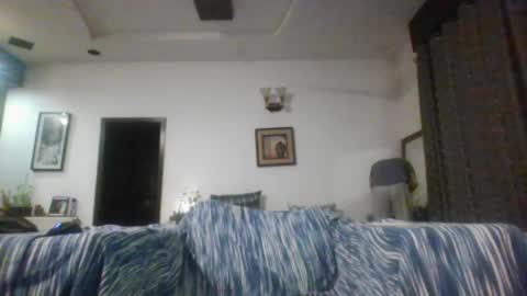 Snapshot of cool2buddies chatting on 06/08/26, 12:03 Cool2Buddies online show from 06/08/26, 12:03