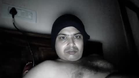 Snapshot of cool_breeze09 chatting on 01/17/25, 02:08 Cool Breeze09 online show from 01/17/25, 02:08