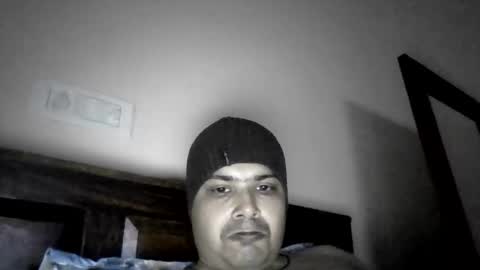 Cool Breeze09 online show from 10/26/25, 01:22