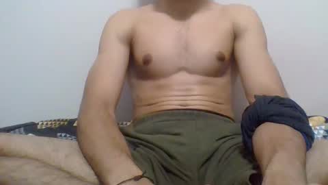 coolboy75289 online show from 09/27/25, 04:17