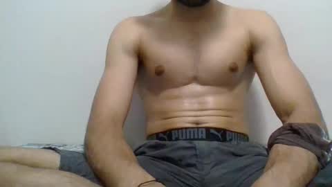 coolboy75289 online show from 10/18/25, 11:16