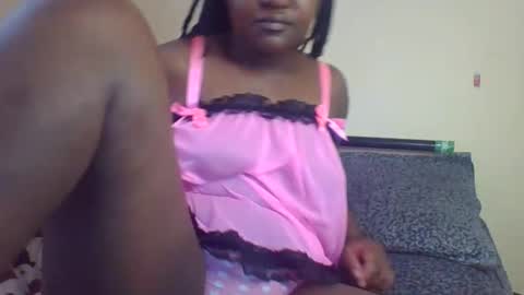 coolgirl001 online show from 09/24/25, 08:17