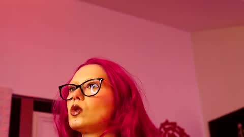 Ginger The Cringer online show from 04/14/26, 07:36