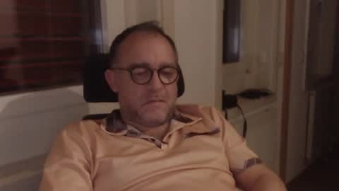 Snapshot of coquin369 chatting on 02/21/25, 10:48 Coquin369 online show from 02/21/25, 10:48