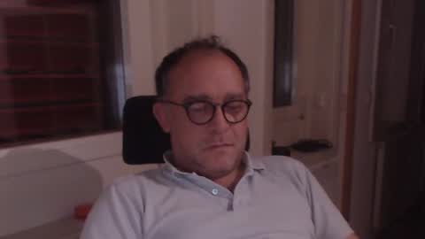 Snapshot of coquin369 chatting on 03/08/25, 10:02 Coquin369 online show from 03/08/25, 10:02