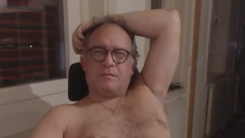 Snapshot of coquin369 chatting on 10/31/25, 10:44 Coquin369 online show from 10/31/25, 10:44