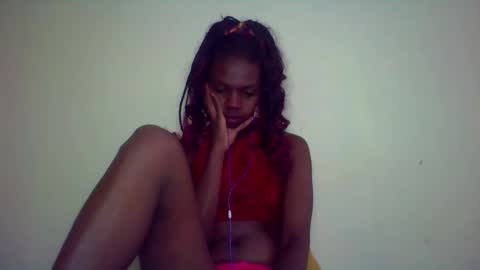 coquine_lara online show from 04/24/26, 07:33