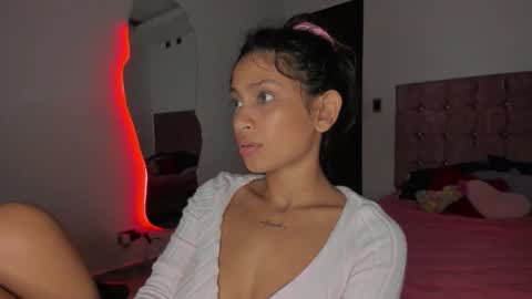  CORA  online show from 05/28/26, 04:43