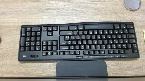 Coral Echeverri online show from 03/31/26, 08:09