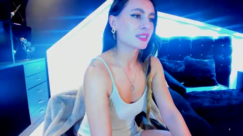 Coral  online show from 02/10/25, 06:24