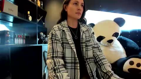 Coral  online show from 02/14/25, 12:14