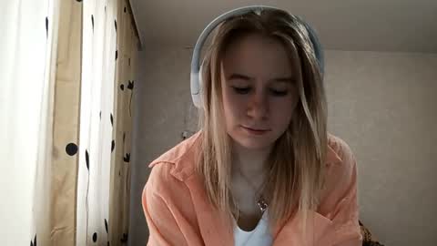 Niki online show from 05/31/26, 12:45