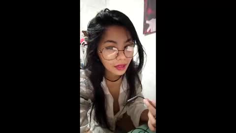 coralinebane online show from 03/12/26, 08:15