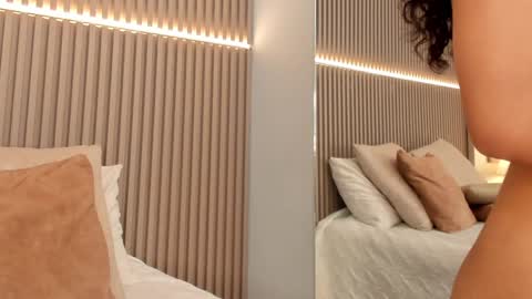 Snapshot of coralineross_ chatting on 02/04/25, 02:32 coralineross_ online show from 02/04/25, 02:32