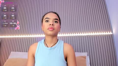 Snapshot of coralineross_ chatting on 09/11/25, 10:48 coralineross_ online show from 09/11/25, 10:48