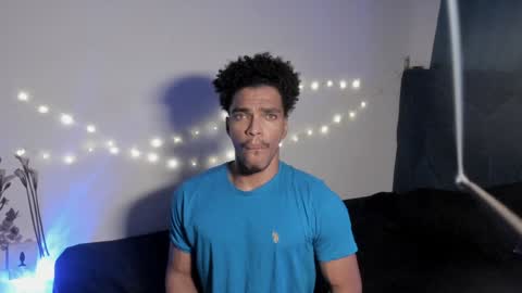 Snapshot of coreyglover chatting on 01/23/25, 07:11 CoreyGlover online show from 01/23/25, 07:11