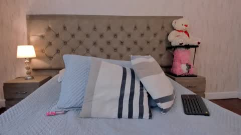 Snapshot of corinabrown_ chatting on 02/09/25, 05:54 corinabrown_ online show from 02/09/25, 05:54