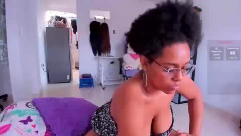 Snapshot of corinastonee chatting on 02/07/26, 02:43 corina online show from 02/07/26, 02:43