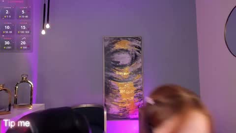 Snapshot of corinnerusso chatting on 10/07/25, 03:58 Corinne Russo online show from 10/07/25, 03:58