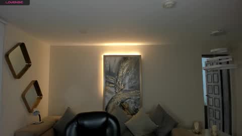 Snapshot of corinnerusso chatting on 11/02/25, 06:10 Corinne Russo online show from 11/02/25, 06:10