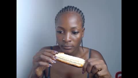 Snapshot of cornxslut chatting on 10/19/25, 05:35 cornxslut online show from 10/19/25, 05:35