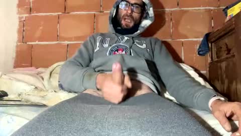 Snapshot of corradog83 chatting on 01/02/25, 11:41 Corrado online show from 01/02/25, 11:41