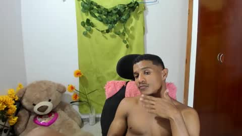 Ethan  online show from 01/27/25, 11:43