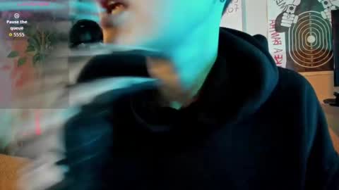 Snapshot of cos_operator chatting on 10/23/25, 05:23 cos_operator online show from 10/23/25, 05:23