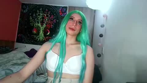 Snapshot of cosmic_crystal chatting on 02/18/25, 11:08 cosmic_crystal online show from 02/18/25, 11:08