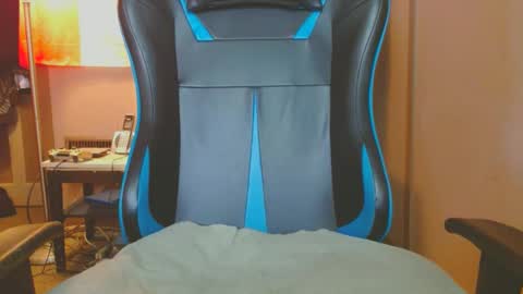 cosmicjones88 online show from 03/09/25, 04:11