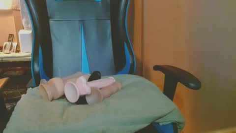 cosmicjones88 online show from 03/10/25, 05:54