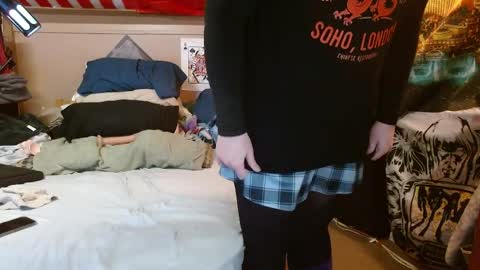 cosmicjones88 online show from 04/03/26, 09:18