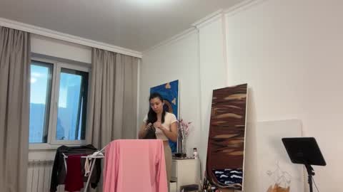 Lina online show from 01/14/26, 11:38