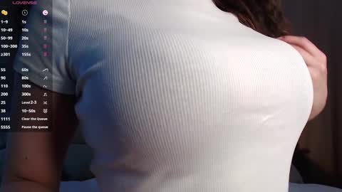 Snapshot of cosmos_baby chatting on 01/05/25, 09:05 Luna online show from 01/05/25, 09:05