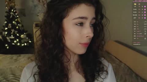 Luna online show from 12/14/25, 02:55