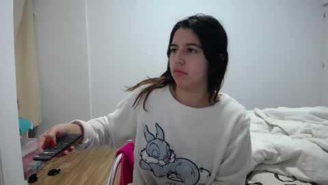 costantine helena24 online show from 01/06/25, 06:10