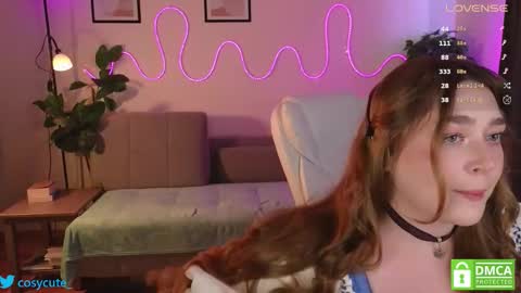 Snapshot of cosycute chatting on 09/12/25, 01:33 Katy online show from 09/12/25, 01:33