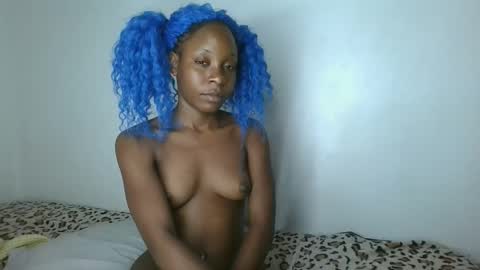 cotton_canddy online show from 04/12/26, 06:46