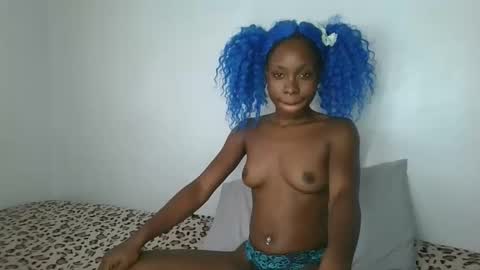 cotton_canddy online show from 04/13/26, 09:48