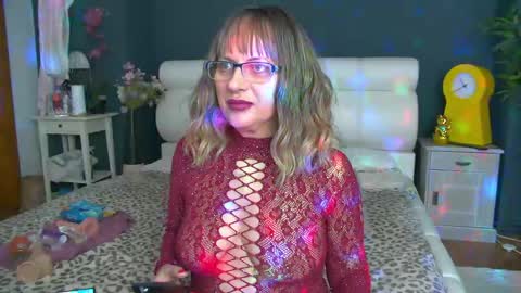 cougarmilf_ online show from 05/18/26, 04:02
