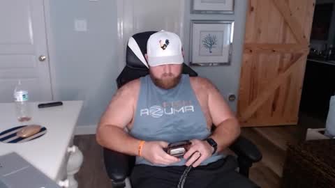 countrystrong35 online show from 02/11/25, 05:07