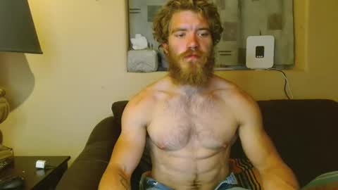 Snapshot of couplaloverz chatting on 09/22/25, 05:53 Tony online show from 09/22/25, 05:53