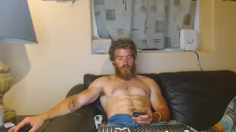 Snapshot of couplaloverz chatting on 09/30/25, 04:50 Tony online show from 09/30/25, 04:50