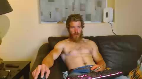 Snapshot of couplaloverz chatting on 10/17/25, 04:59 Tony online show from 10/17/25, 04:59