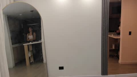 couple_funnyy online show from 02/25/25, 12:36