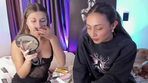 couple_funnyy online show from 04/06/26, 01:25