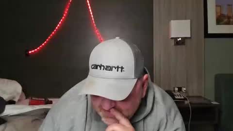 Ieathairytacos online show from 12/17/25, 11:00